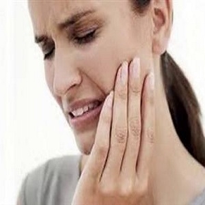 Bakımsız ve sağlıksız dişler hastalık nedeni