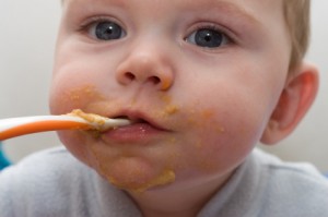 Bebekler kaç öğün yemek yemeli?