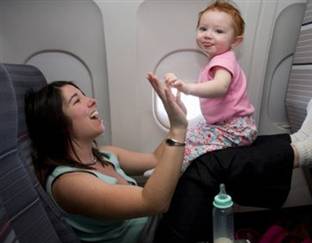 Bebekler ne zaman uçak yolculuğu yapabilir?
