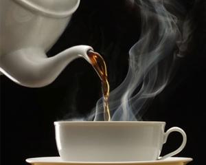 Çayı sıcak içmek zararlı mı?