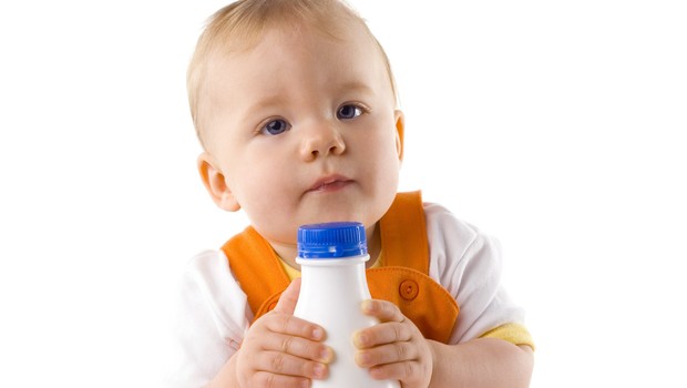 Kimyasal madde için çocuğa süt!