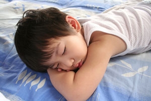 Okula başlayan çocuk, ne kadar uyumalı?